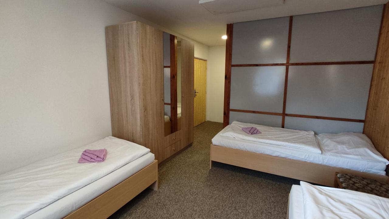 Na Slunicku Apartment