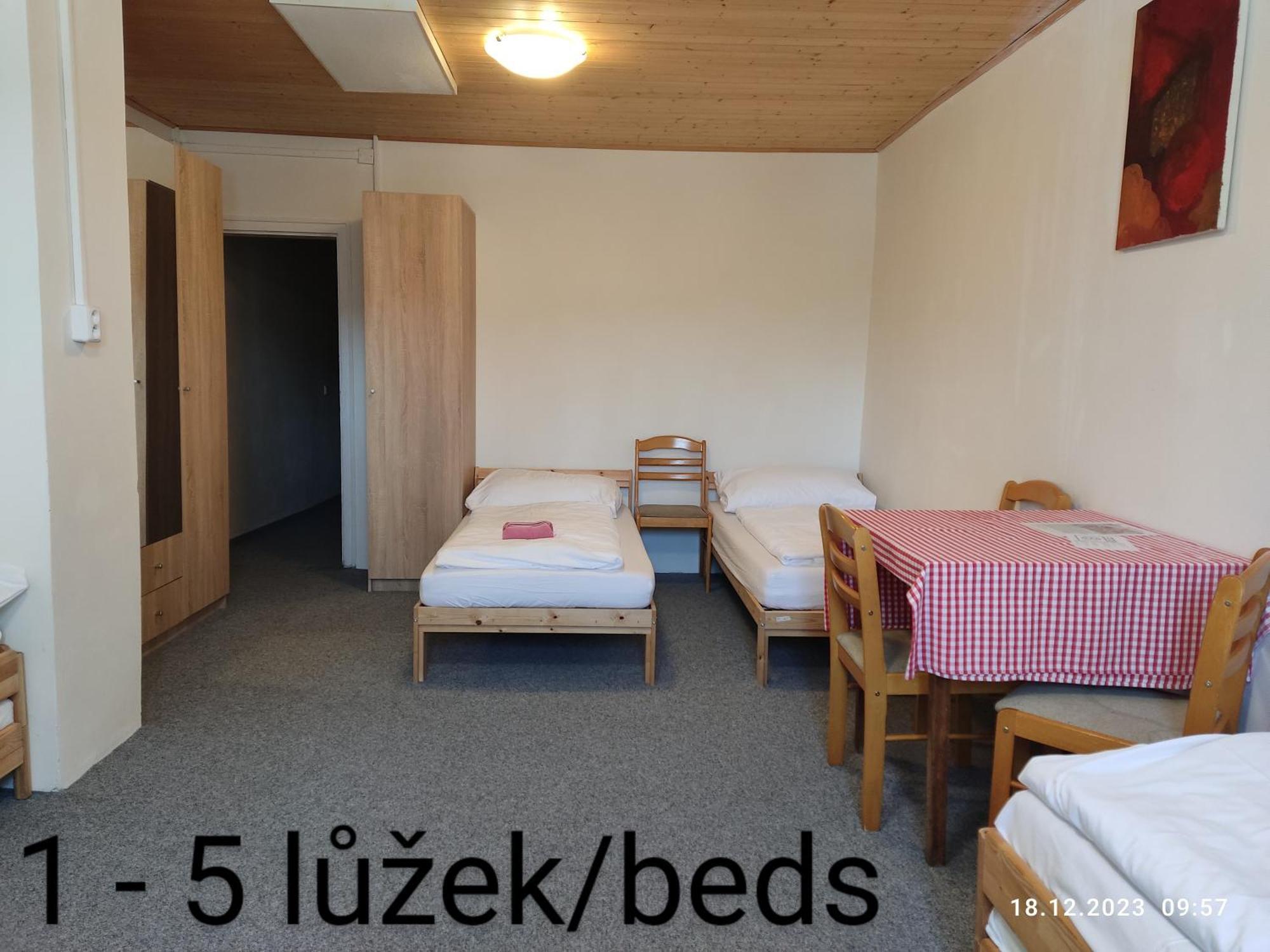 Na Slunicku Apartment *
