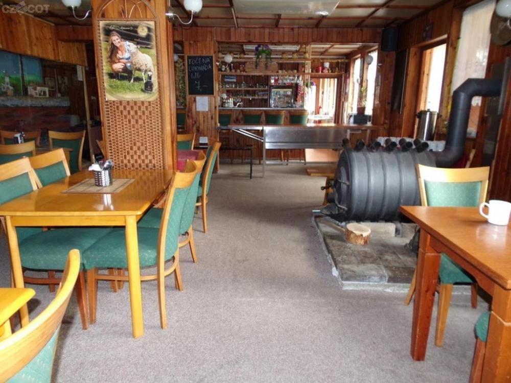 Na Slunicku Apartment